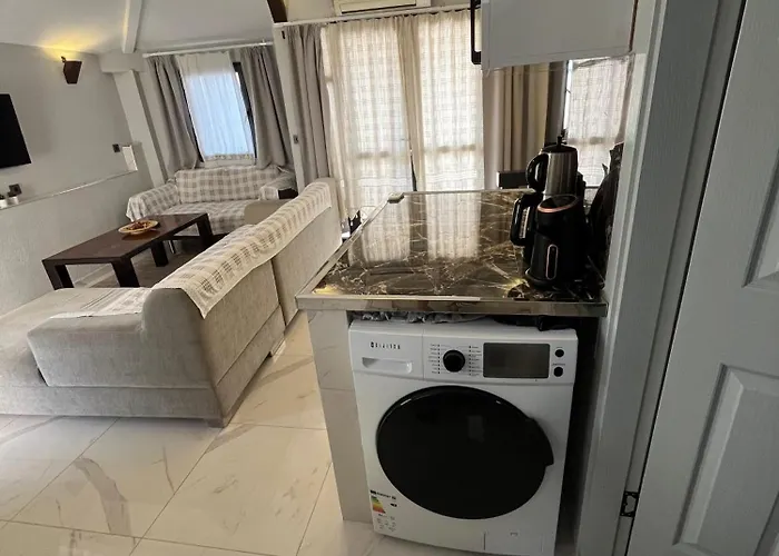 Center 2plus1 For 6 People - Citak Mansions